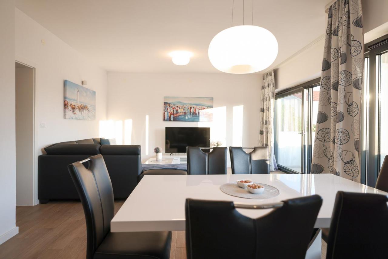 Apartmani Mato 1 Zara Esterno foto