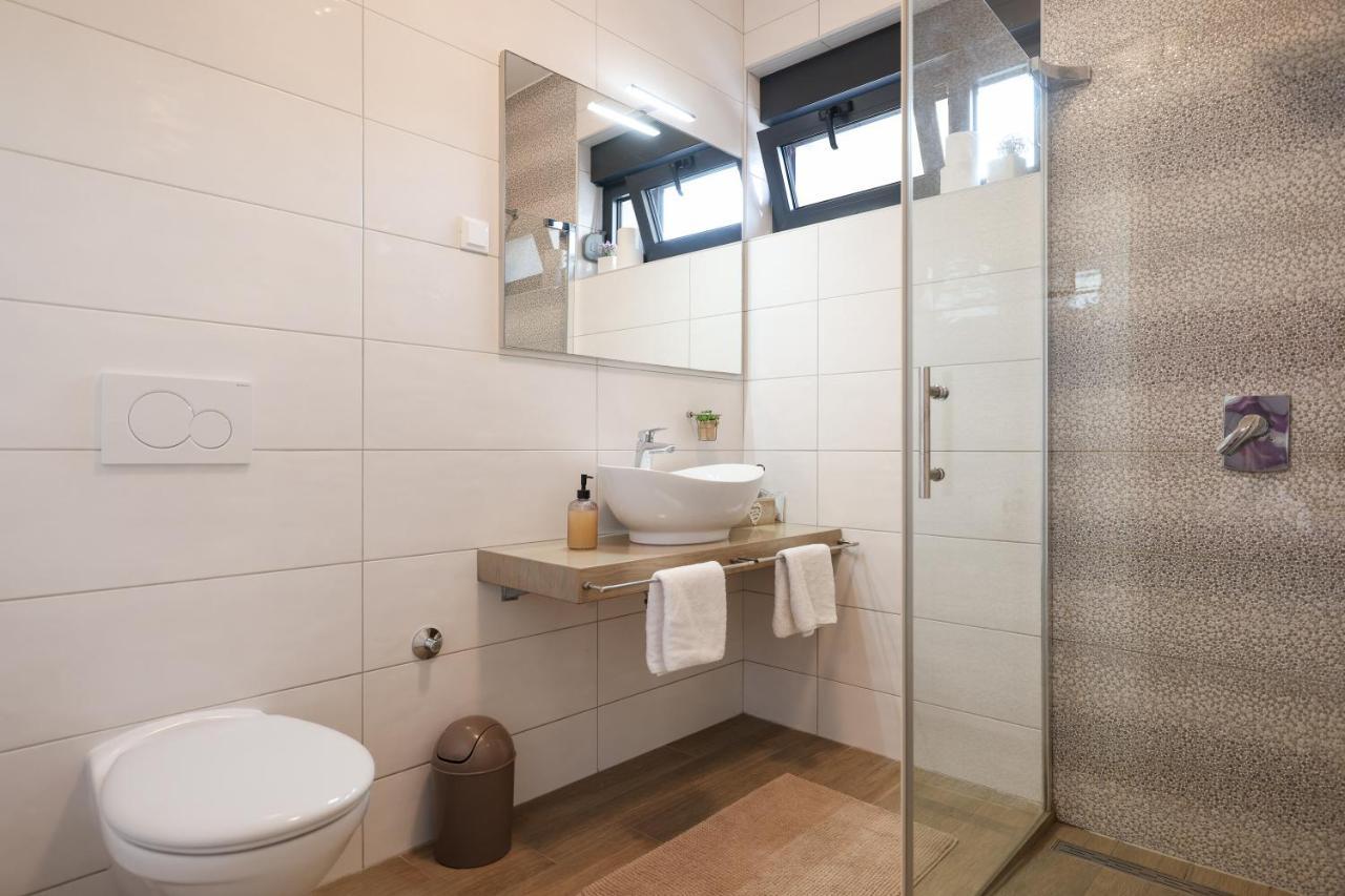 Apartmani Mato 1 Zara Esterno foto
