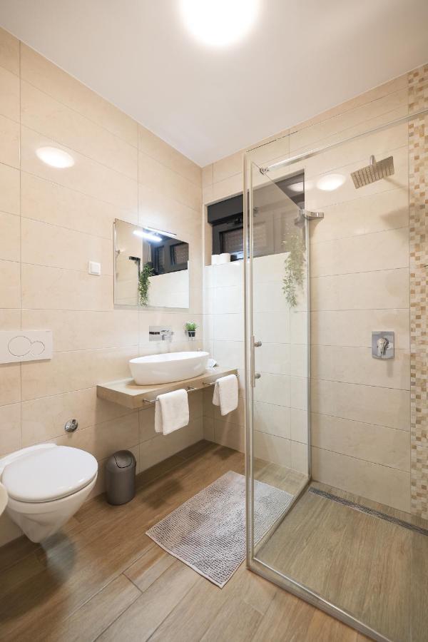 Apartmani Mato 1 Zara Esterno foto