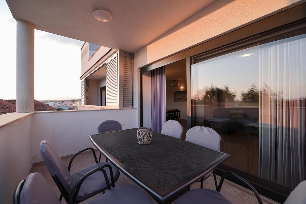 Apartmani Mato 1 Zara Esterno foto