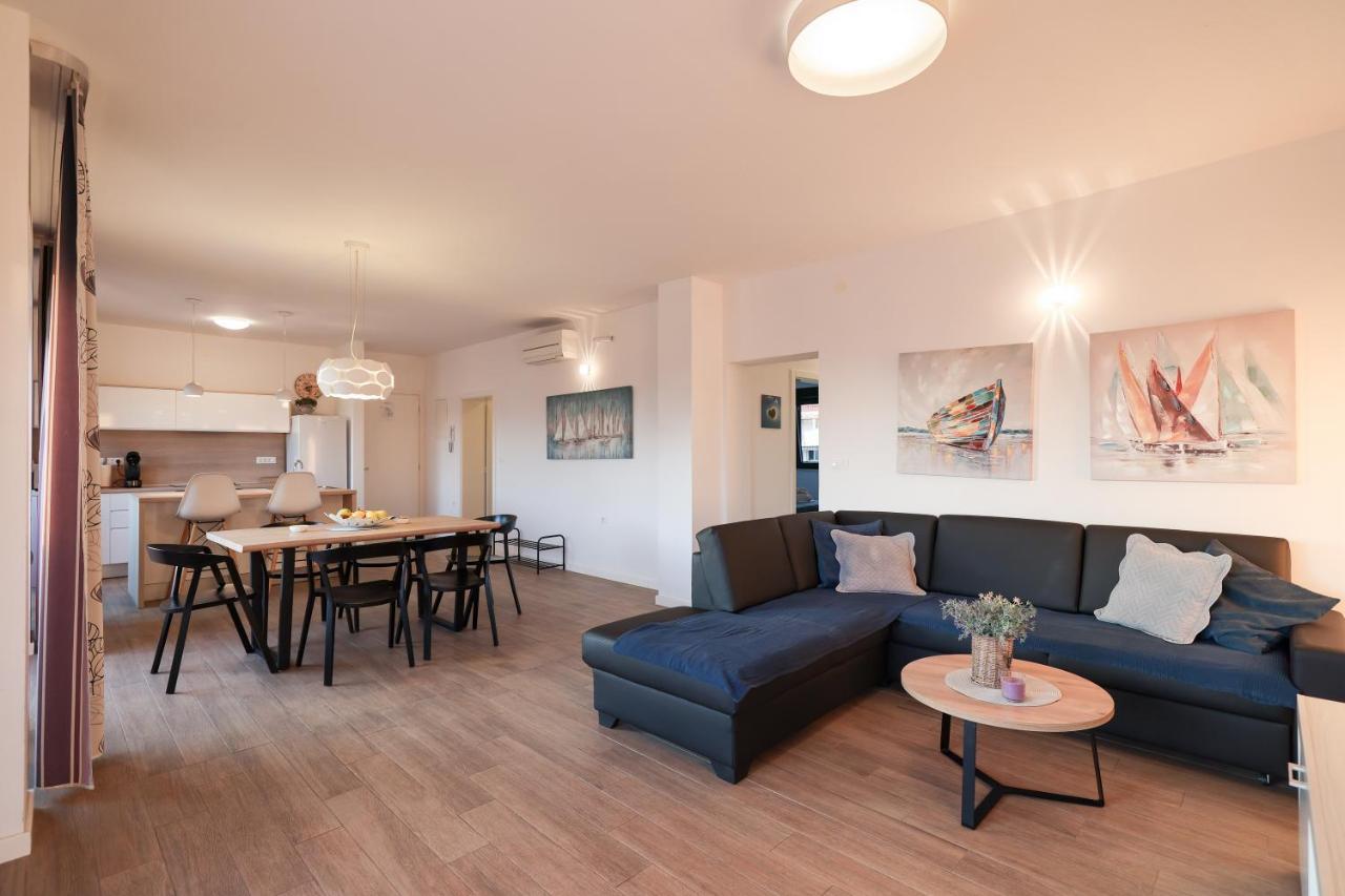 Apartmani Mato 1 Zara Esterno foto